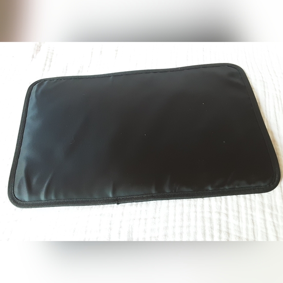 EUC Prenelove Extra Large Tote - Picture 11 of 13